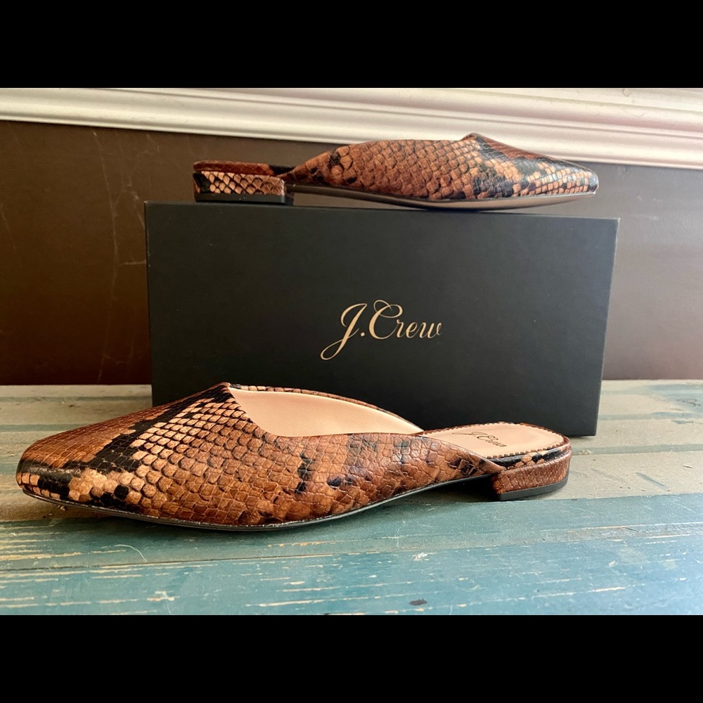 Ladies brand new J. Crew Snake Embossed Mule
